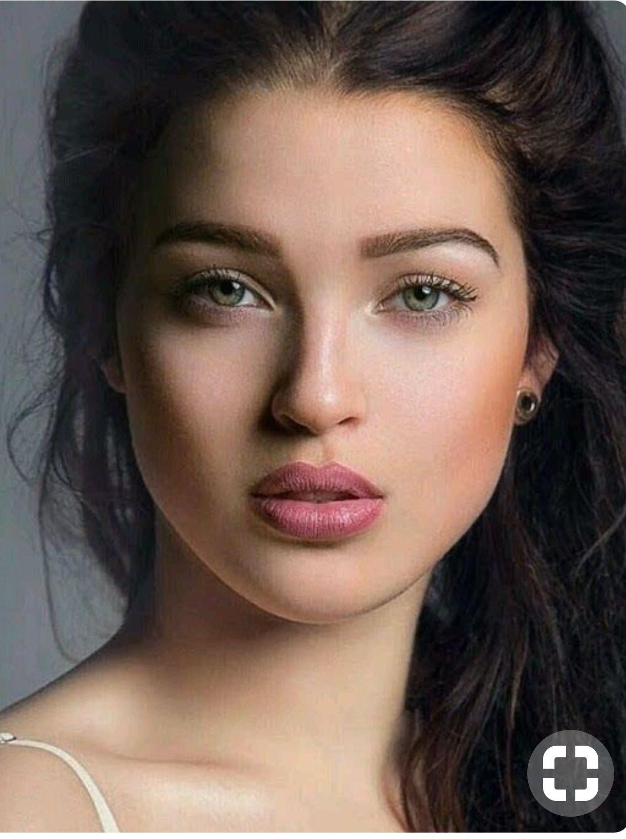 MUJER